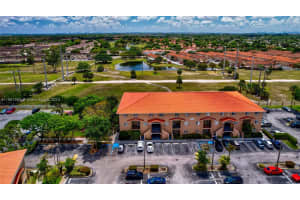 17415 NW 75th Pl APT 108, Hialeah, FL 33015, Sold 08/06/24