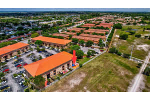 17415 NW 75th Pl APT 108, Hialeah, FL 33015, Sold 08/06/24