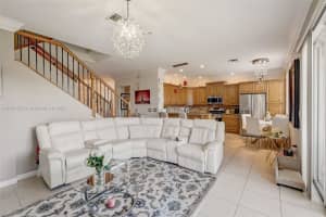 2925 NW 126th Ave Apt 303-1, Sunrise, FL 33323, Sold 08/30/24