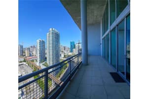 690 SW 1st Ct, Miami, FL 33130, Sold 04/18/25