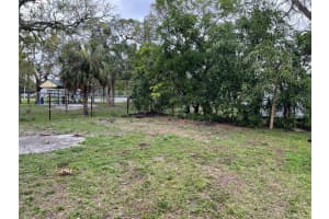 300 NW 28th Way, Fort Lauderdale, FL 33311, Sold 10/07/24