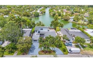6401 SW 62nd Terrace, South Miami, FL 33143, Sold 12/23/24