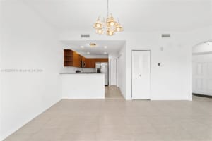 10850 NW 89th Terrace 208 5, Doral, FL 33178, Sold 09/12/24