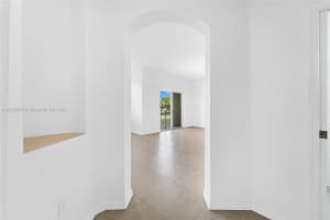 10850 NW 89th Terrace 208 5, Doral, FL 33178, Sold 09/12/24