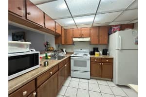 19701 SW 114th Ave Apt 269-14, Miami, FL 33157, Sold 08/01/24