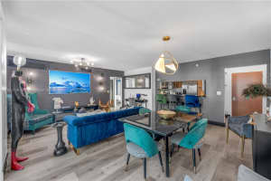 31 SE 5th St APT 2911, Miami, FL 33131, Sold 11/06/24