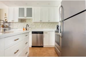 600 NE 36th St APT 1210, Miami, FL 33137, Sold 05/13/25