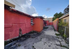 3070 NW 26th St, Miami, FL 33142, Sold 11/21/24