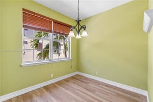 106 W Coda Cir, Delray Beach, FL 33444, Sold 08/15/24