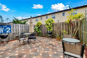 9133 SW 227th St UNIT 6, Cutler Bay, FL 33190, Sold 09/24/24