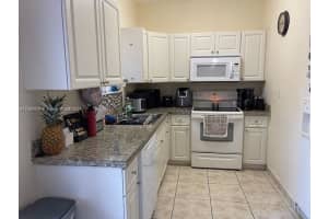 7040 NW 174th Terrace APT 101, Hialeah, FL 33015, Sold 07/10/24