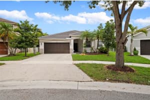 910 Tulip Cir, Weston, FL 33327, Sold 09/18/24