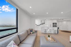 1330 West Ave APT 2714, Miami Beach, FL 33139, Sold 08/08/24