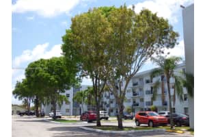 1221 SW 122nd Ave APT 217, Miami, FL 33184, Sold 11/21/24