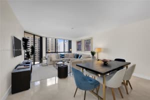 520 Brickell Key Dr APT A1505, Miami, FL 33131, Sold 11/19/24