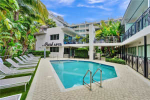2135 Washington Ct, Miami Beach, FL 33139, Sold 07/31/24