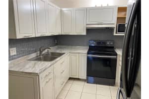 4163 Landar Dr N, Greenacres, FL 33463, Sold 06/27/24