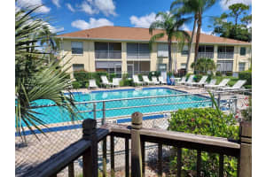 5761 Foxlake Dr, North Fort Myers, FL 33917, Sold 04/15/25