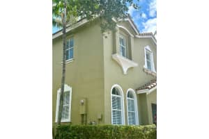 2574 SE 13th Ct, Homestead, FL 33035, Sold 06/21/24