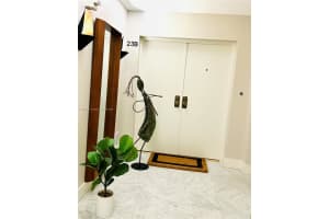881 Ocean Dr #23b, Key Biscayne, FL 33149, Sold 05/21/25