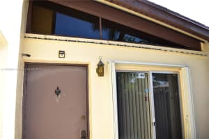 135 Fox Rd # 2-45, Hollywood, FL 33024, Sold 10/11/24