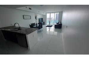 950 Brickell Bay Dr APT 3501, Miami, FL 33131, Sold 09/23/24