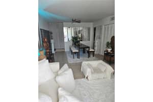 1605 Bay Rd APT 406, Miami Beach, FL 33139, Sold 07/29/24