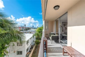 7921 Byron Ave APT 405, Miami Beach, FL 33141, Sold 10/02/24