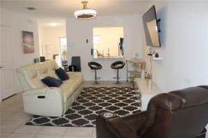 549 NE 5th St, Florida City, FL 33034, Sold 08/27/24
