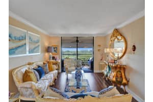 900 St Charles Pl, Pembroke Pines, FL 33026, Sold 10/22/24