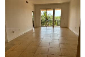 16135 Emerald Estates Dr APT 462, Weston, FL 33331, Sold 07/22/24