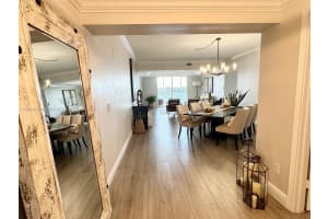 10770 NW 66th St APT 407, Doral, FL 33178, Sold 10/02/24