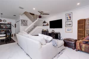 1125 Cliffrose St, Hollywood, FL 33019, Sold 09/05/24