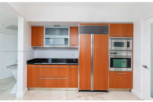 400 Alton Rd APT 809, Miami Beach, FL 33139, Sold 05/08/24