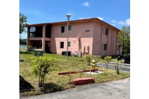 2010 NW 119th St APT 1022, Miami, FL 33167, Sold 08/16/24