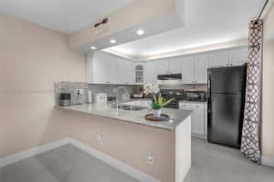 11886 SW 8th Ct, Davie, FL 33325, Sold 07/24/24