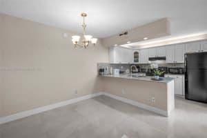 11886 SW 8th Ct, Davie, FL 33325, Sold 07/24/24