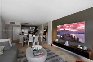 600 NE 36th St APT 417, Miami, FL 33137, Sold 08/05/24