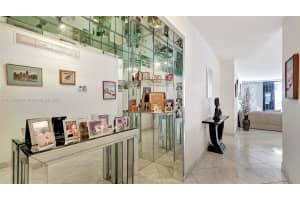 600 Three Islands Boulevard APT 1621, Hallandale Beach, FL 33009, Sold 12/03/24
