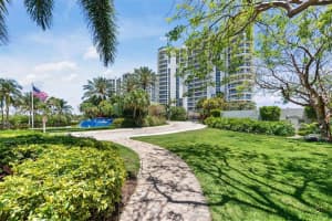 6001 N Ocean Dr APT 702, Hollywood, FL 33019, Sold 10/17/24