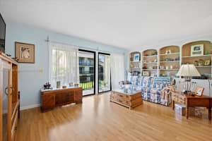 18380 SE Wood Haven Ln, Jupiter, FL 33469, Sold 08/27/24