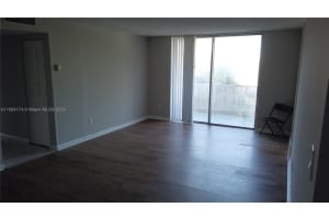 498 NW 165th St APT D301, Miami, FL 33169, Sold 07/17/24
