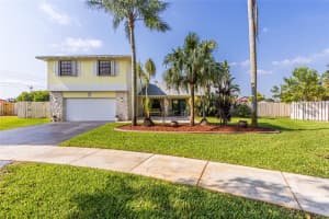 14600 Kirsten Ct, Davie, FL 33325, Sold 07/10/24