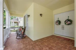 6932 Lakeside Cir S, Davie, FL 33314, Sold 08/23/24