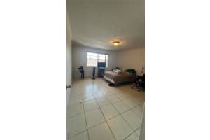 11195 SW 1st St APT 319, Miami, FL 33174, Sold 11/22/24