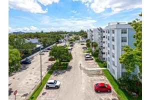 484 NW 165th St APT A615, Miami, FL 33169, Sold 11/13/24
