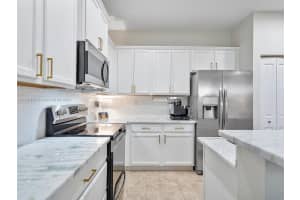 185 SW 6th Pl, Pompano Beach, FL 33060, Sold 06/21/24