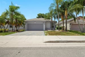 Lake Park Cir W, Davie, FL 33328, Sold 06/18/24