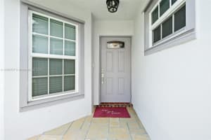 Lake Park Cir W, Davie, FL 33328, Sold 06/18/24