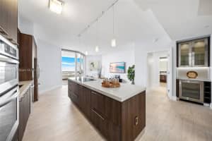 4775 Collins Ave Apartment 4104, Miami Beach, FL 33140, Sold 01/21/25
